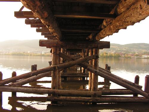 В Белорецке может рухнуть самый длинный деревянный мост России